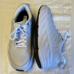 Hoka one one bondi sr running shoes 👟